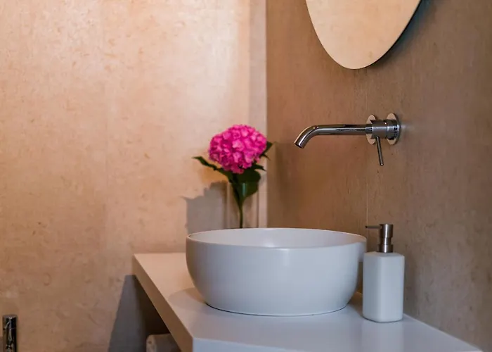 Helloapulia Charming Palazzo Clemente - Self-catering With Aircondition Apartment