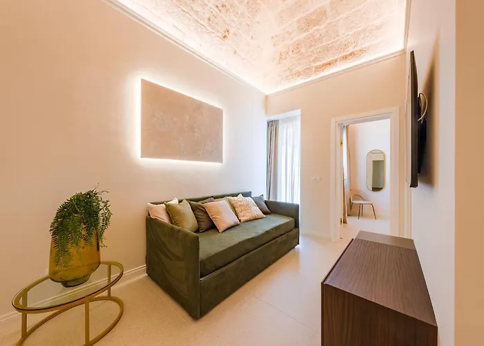 Helloapulia Charming Palazzo Clemente - Self-catering With Aircondition Apartment Monopoli