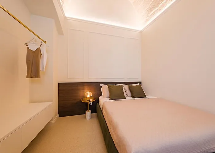 Apartment Helloapulia Charming Palazzo Clemente - Self-catering With Aircondition