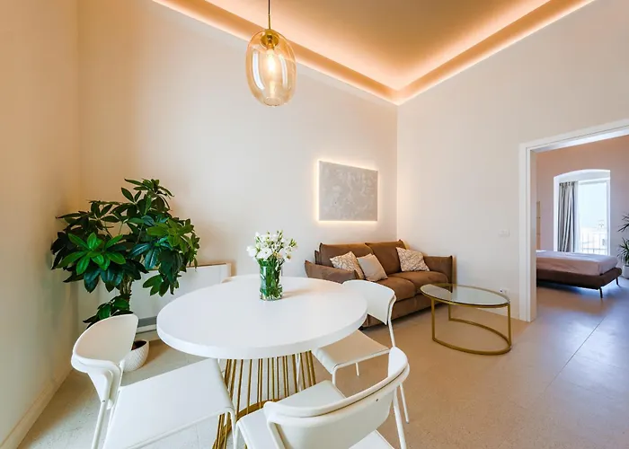 Apartment Helloapulia Charming Palazzo Clemente - Self-catering With Aircondition *