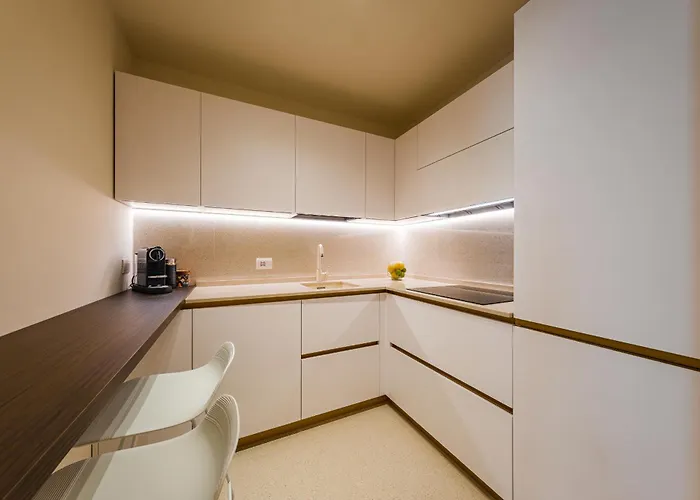 Helloapulia Charming Palazzo Clemente - Self-catering With Aircondition Monopoli