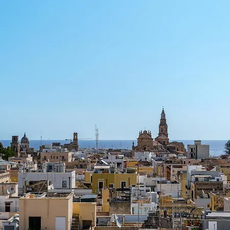 Apartment Helloapulia Charming Palazzo Clemente - Self-catering With Aircondition Monopoli