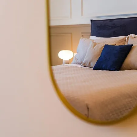 Helloapulia Charming Palazzo Clemente - Self-catering With Aircondition *