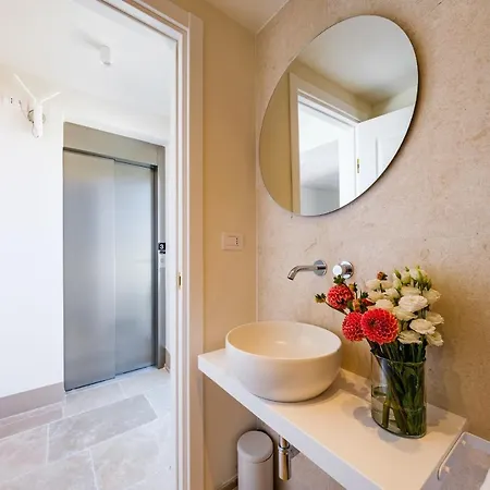 Apartment Helloapulia Charming Palazzo Clemente - Self-catering With Aircondition