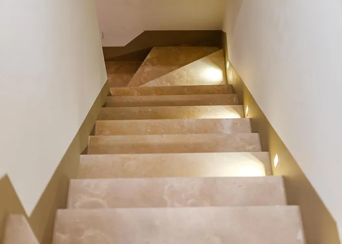 Helloapulia Charming Palazzo Clemente - Self-catering With Aircondition *